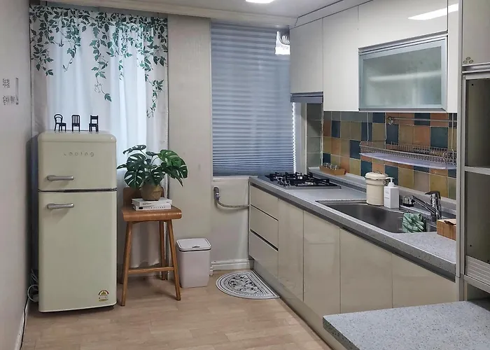 청소비x 남포동 자갈치 부산역 송도 가족여행 * 부산광역시